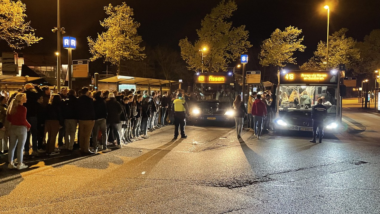 Extra bussen naar evenementen in Stadspark