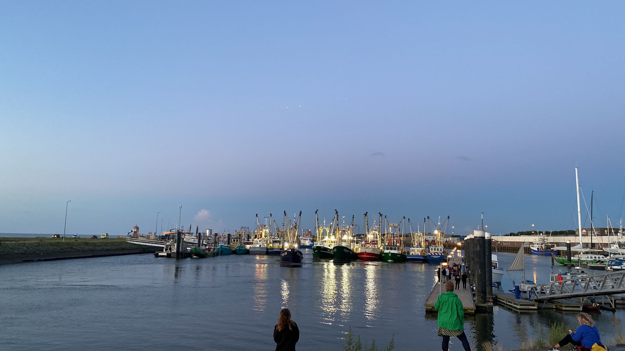 UPDATE: Vissersblokkade haven Lauwersoog voorbij