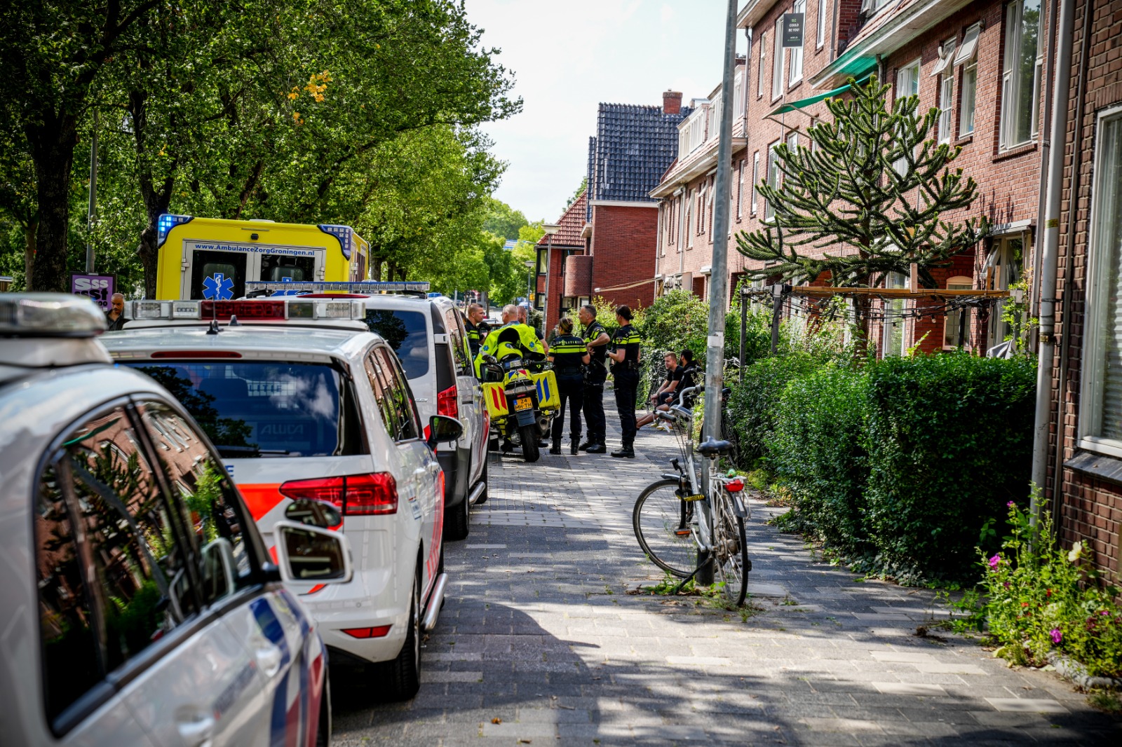 Man zwaargewond na steekincident Hoendiep