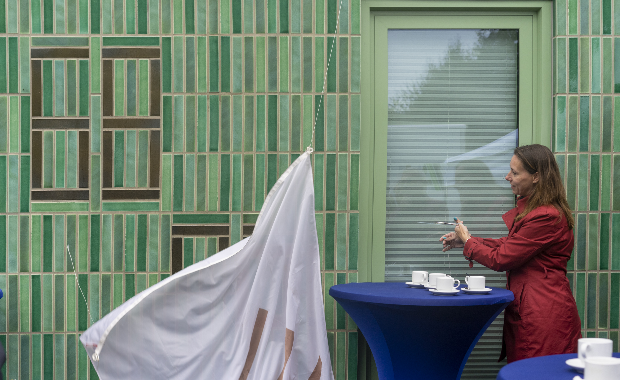 Feestelijke oplevering nieuwbouw stationsgebied Het Perron in Haren